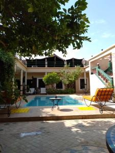 Bazén v ubytování Riad Rime Garden Marrakech nebo v jeho okolí