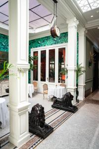 Posezení v ubytování Cabosse, Boutique Palace & Spa