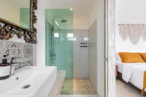 Galeriebild der Unterkunft Beautiful new villa in Umalas in Canggu