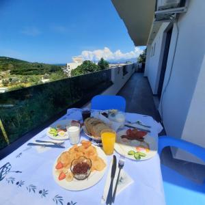 Doručak je dostupan u objektu HOTEL RENATO