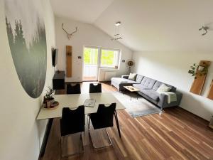 Dining area sa apartment