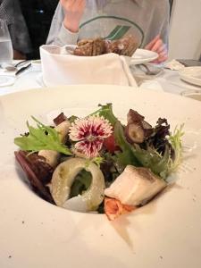 the country house内部或周边提供的食物