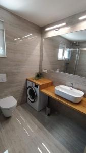 Koupelna v ubytování Primošten Pool Fantasy apartmant