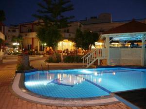 Bazén v ubytování ST CONSTANTIN SEA HOTEL & SPA RESORT nebo v jeho okolí