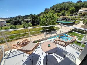 Bazén v ubytovaní MARIVAL Luxury Living - Adults Only alebo v jeho blízkosti