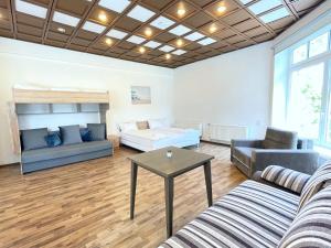 Kuchyň nebo kuchyňský kout v ubytování NEW Lielupe Summer House