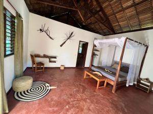 Gallery image of NatShi Lodge in Ambaro