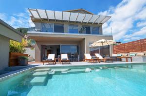 Πισίνα στο ή κοντά στο Villa Melia