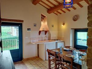 Fotografie z fotogalerie ubytování La Stradella Appartamenti Vacanze v destinaci Castiglione Messer Raimondo + 43 fotografií