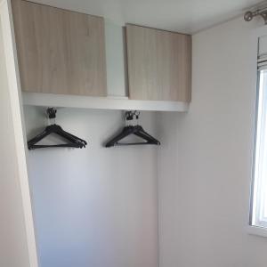 Gallery image of MobilHome de Charlotte - Camping La Falaise 4 étoiles in Narbonne-Plage