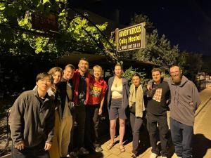 Hosté ubytování Adventurous Local Hostel