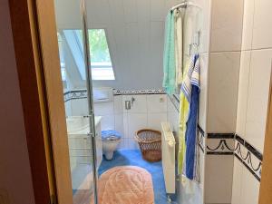 Koupelna v ubytování Ferienwohnung zwischen Wald und Strand