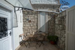 Patio nebo venkovní prostory v ubytování Sedirli Ev