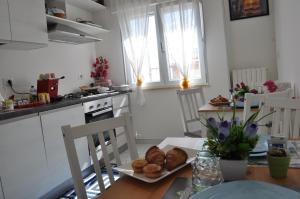 Kuchyň nebo kuchyňský kout v ubytování B&B Ancora del Sud