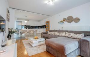 Posezení v ubytování Holiday Home Prolozac Donji Ix