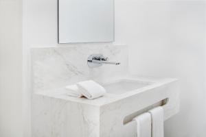 ภาพในคลังภาพของ Element by Westin West Bay Doha ในโดฮา