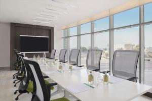 สิ่งอำนวยความสะดวกทางธุรกิจและ/หรือห้องประชุมที่ Element by Westin West Bay Doha