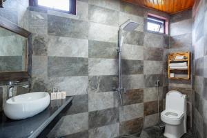 Koupelna v ubytování Legend Home Sapa