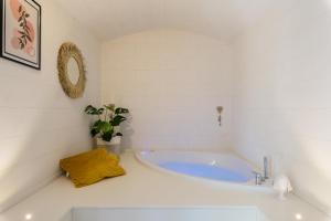 Gallery image of Suite Mandorlo in Ostuni