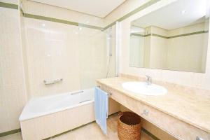 Fotografia z galérie ubytovania Expoholidays - Apartamento Centro Almerimar v destinácii Almerimar