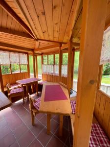 Fotografie z fotogalerie ubytování Ferienwohnungen LODGE-B v destinaci Weissenbach am Lech