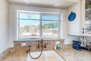 Φωτογραφία από το άλμπουμ του Cozy Corner by the Bay σε Reedsport +22 φωτογραφίες