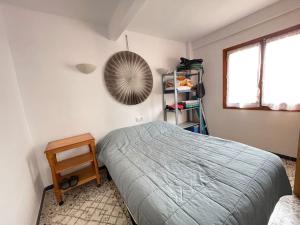 Posezení v ubytování Cosy Spanish sea view apartment