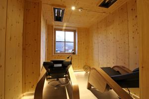 Ruang duduk di Hotel Schwarzer Adler