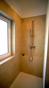 Foto dalla galleria di Ferienwohnung Sabine Jacoby a Winningen