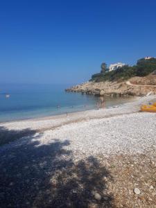 Gallery image of MarBis Apartmani near the sea in Utjeha