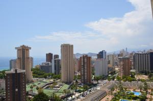 Widok na miasto Benidorm z tego apartamentu