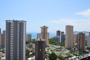 Widok na miasto Benidorm z tego apartamentu