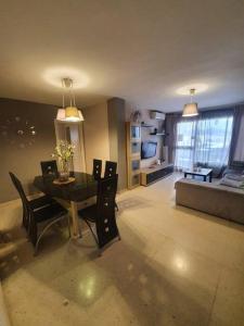 Posedenie v ubytovaní Apartamento Carranque
