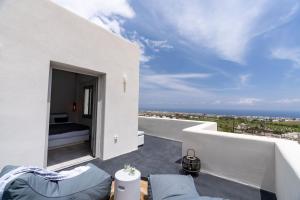 Balkón nebo terasa v ubytování Maeva Suites Santorini