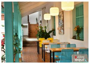 Restaurace v ubytování Hotel Quedate Aqui Barichara - El Original
