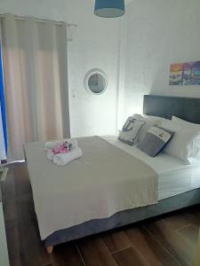 Gallery image of Katovigli Seaview Apartment in Makry Gialos