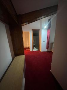 Gallery image of Karma caffe&rooms in Bucharest