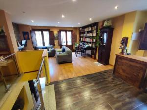 Biblioteca en the country house