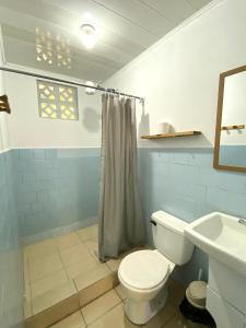 Ένα μπάνιο στο Cabinas Cahuita