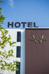 Certifikát, hodnocení, plakát nebo jiný dokument vystavený v ubytování Wellesley Hotel