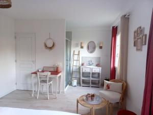 Posedenie v ubytovaní Le Clos Beauséjour