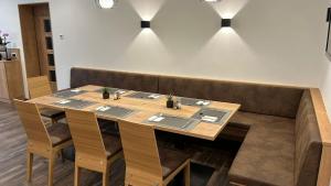 Restaurace v ubytování Das Joes Frühstückspension