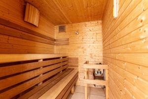 Φωτογραφία από το άλμπουμ του Sea views, Cornwall, Portreath, hot tub, sauna σε Portreath