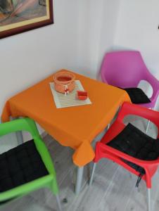 Cyclo Apartment Pinki的休息区
