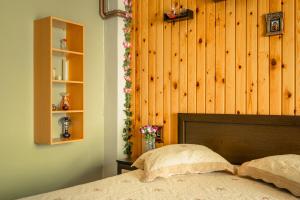 A bed or beds in a room at Vangelis studio 2