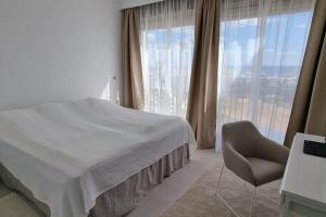 Zdjęcie z galerii obiektu Penthouse at Las Mesas with amazing views w mieście Estepona