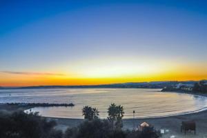 Zdjęcie z galerii obiektu Penthouse at Las Mesas with amazing views w mieście Estepona