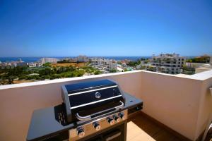 Zdjęcie z galerii obiektu Penthouse at Las Mesas with amazing views w mieście Estepona