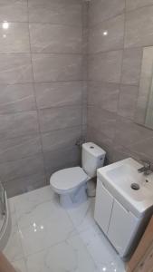 Koupelna v ubytování Pokoje u Filipa + 18 fotografií