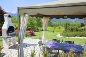 Gallery image of Legnoncino Holiday Home- Lake Como in Colico